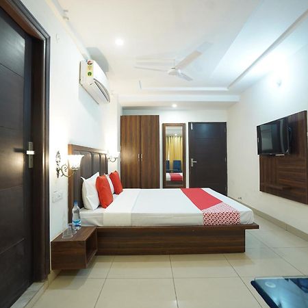 Hotel O Grey Orchid Ludhiana Buitenkant foto