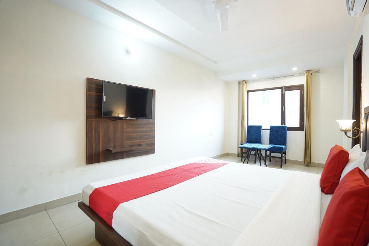 Hotel O Grey Orchid Ludhiana Buitenkant foto