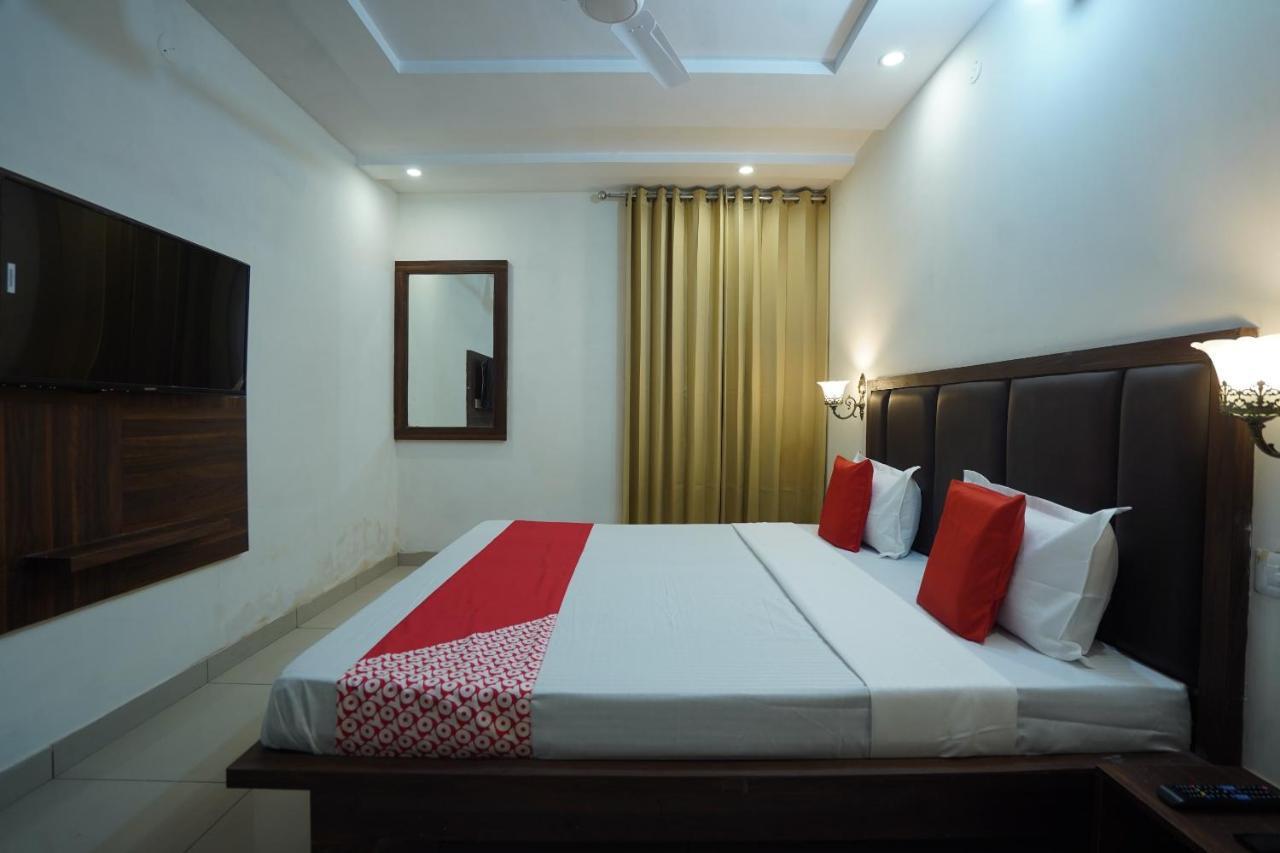 Hotel O Grey Orchid Ludhiana Buitenkant foto