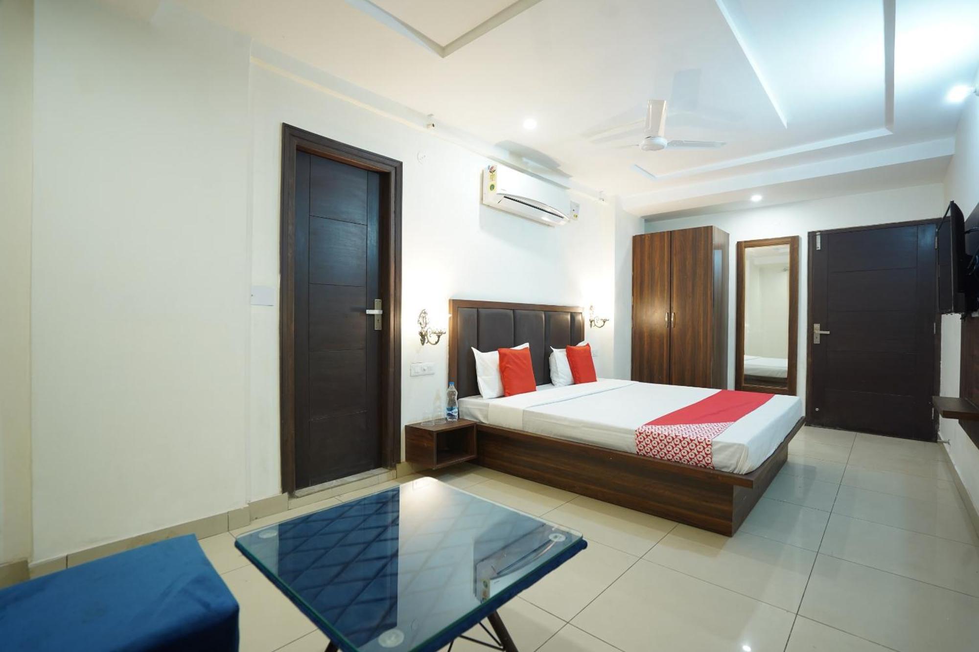 Hotel O Grey Orchid Ludhiana Buitenkant foto