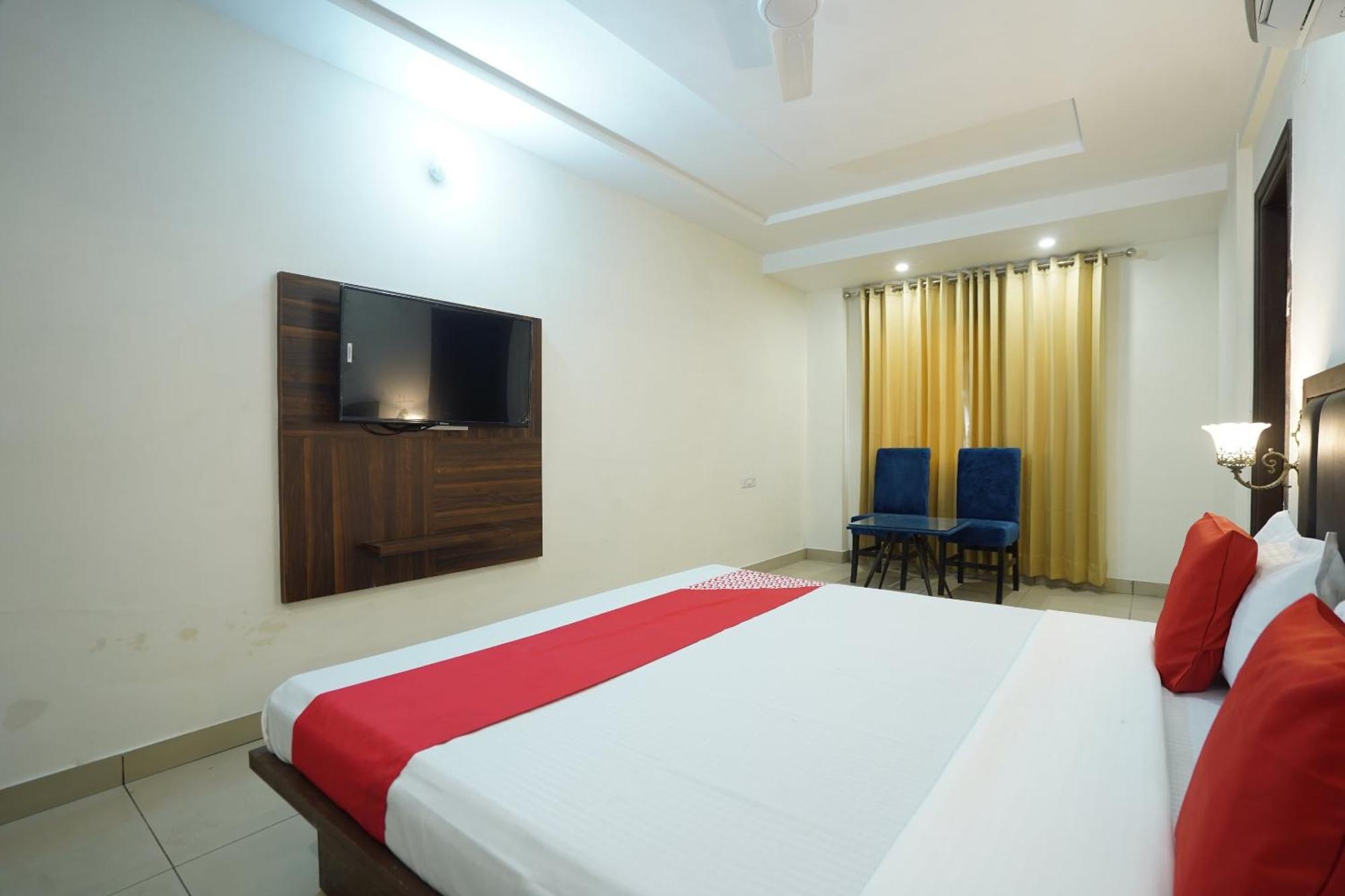Hotel O Grey Orchid Ludhiana Buitenkant foto